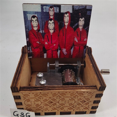 Bella Ciao Music Box 01