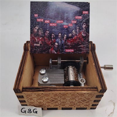 Bella Ciao Music Box 24
